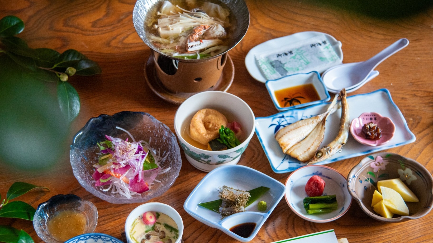 【季節限定●紅ズワイガニ1杯付】富山湾の朝陽！甘い蟹身＆とろけるカニ味噌を堪能【個室食】