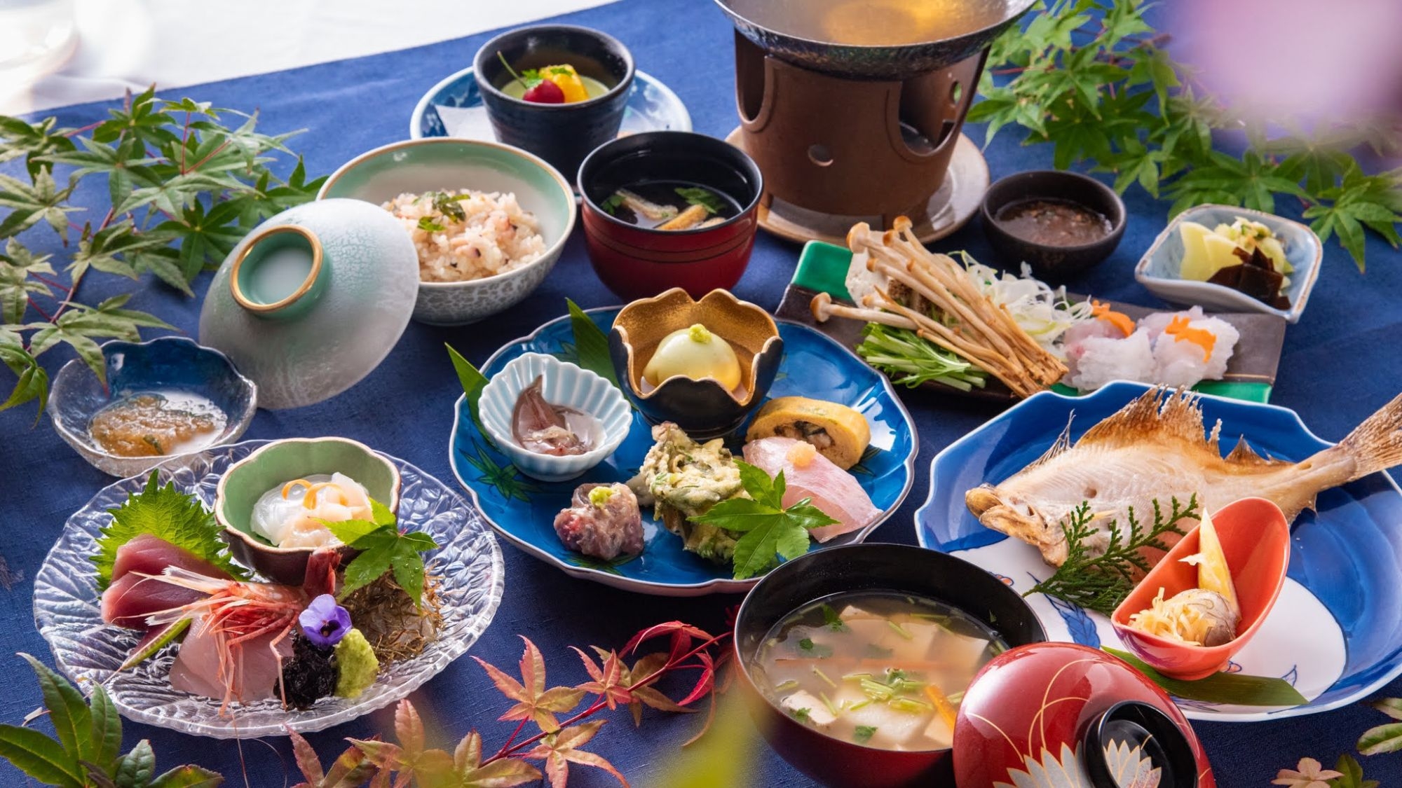 【特別価格！18000円ぽっきり】平日限定！プライベート重視の温泉旅 〜料理長厳選ミニ会席【個室食】