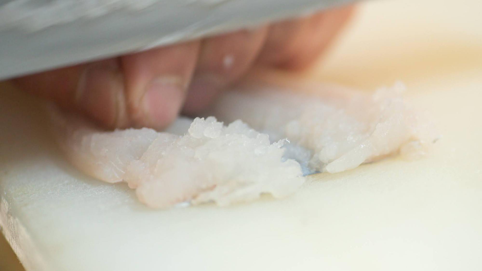 【職人技の骨切り鱧しゃぶ】ふわっと花咲く！やわらか鱧しゃぶ＆特製ちり酢で夏のごちそう【個室食】