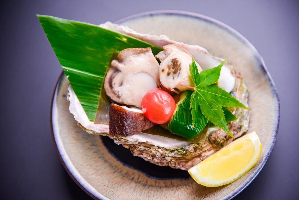 【季節限定●富山産岩ガキ会席】濃厚な海の恵みを選べるカキ料理＆カキフライで味わう贅沢プラン【個室食】