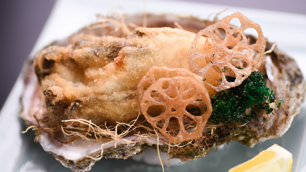 【富山県産岩ガキ会席】濃厚な海の恵みを生or蒸し焼き岩ガキ＆カキフライで味わう贅沢プラン【個室食】