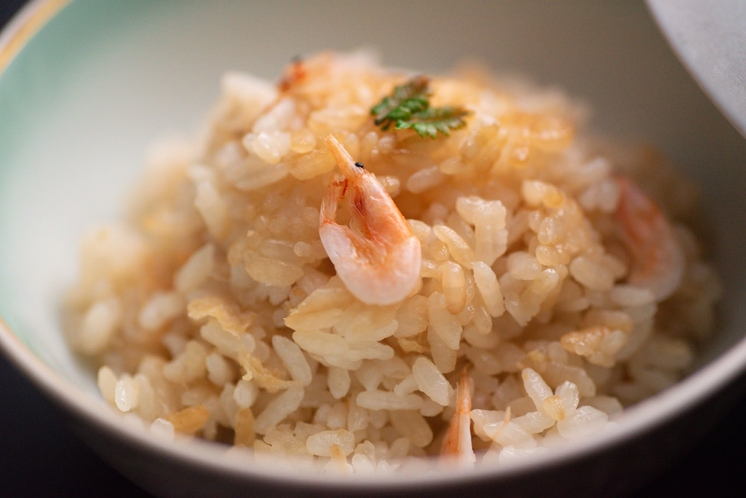 桜海老と筍の炊き込みご飯