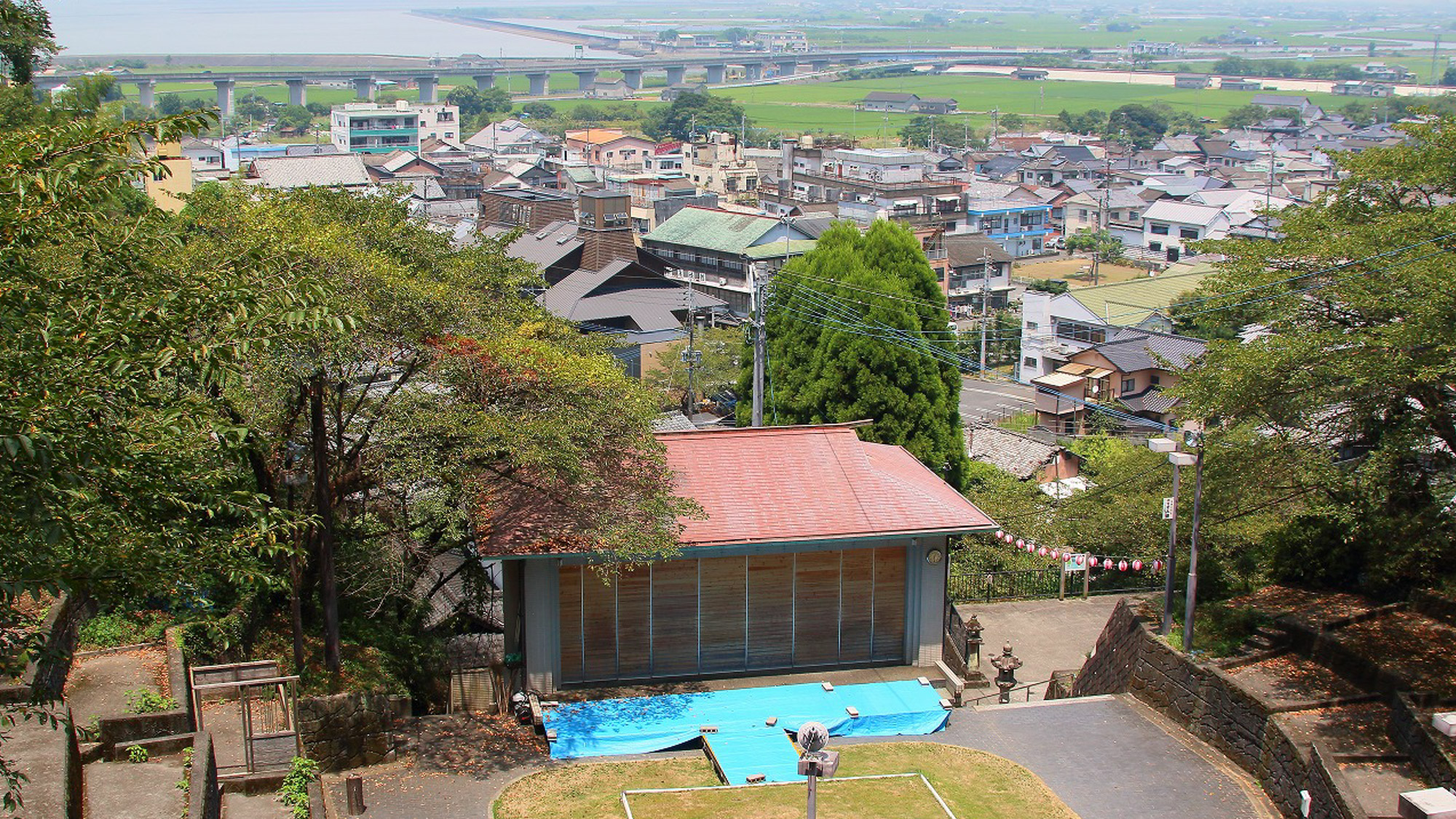 *日奈久温泉神社から望む町並み