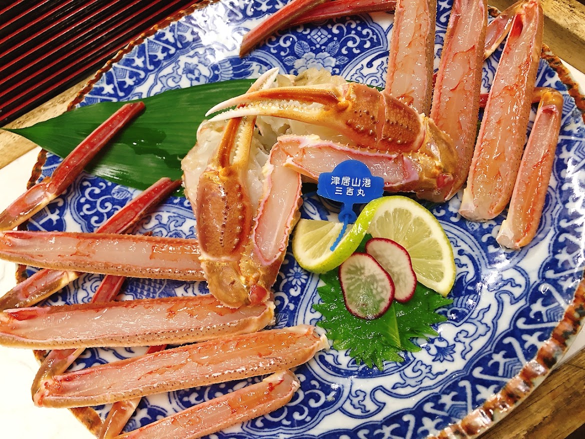 津居山カニ刺し　