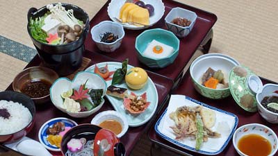 ★正面にお庭が広がるおすすめのお部屋１泊２食付プラン