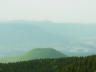 阿蘇米塚の風景