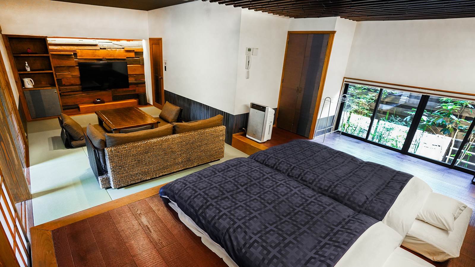 水郷（専用内湯付・和室・定員４名）特別室