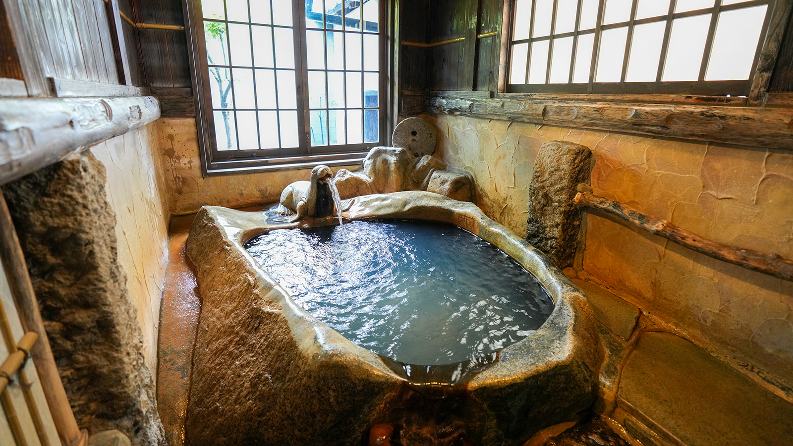 【タマちゃん】５つの家族湯