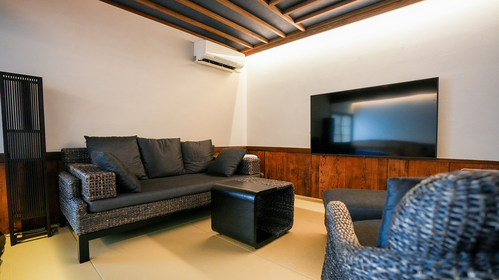 はなしのぶ（専用内湯付・ベッド・定員３名）リニューアル客室