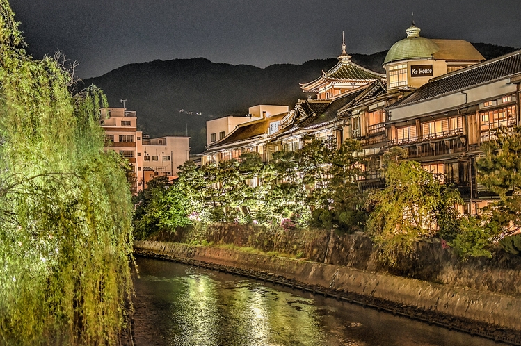 夜景対岸より