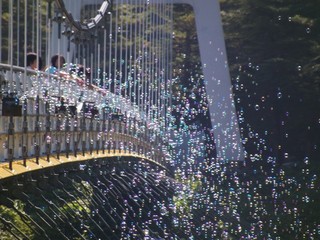 上野スカイブリッジのシャボン玉