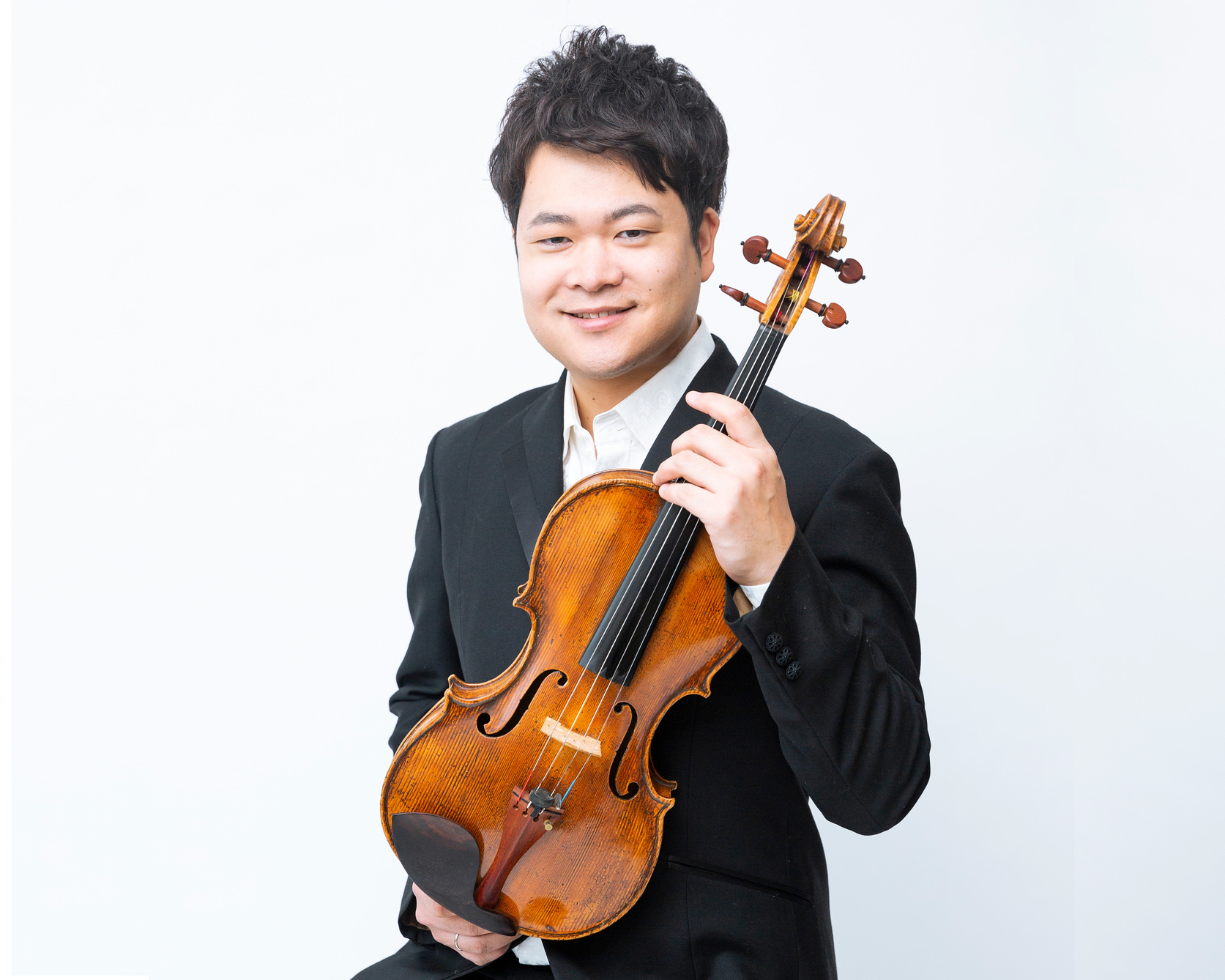 6/11(木)【名演と名湯の饗宴】ヴァイオリン、ヴィオラ、コントラバス三重奏演奏会付きご宿泊プラン