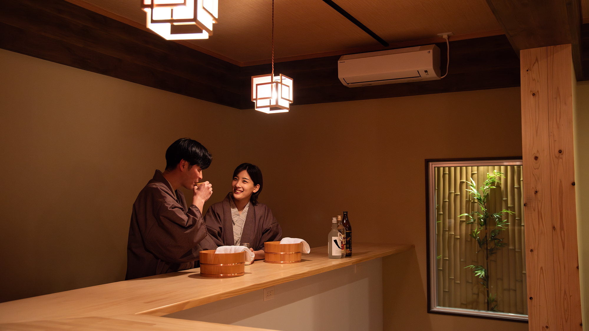 【公民館BAR】ゆっくり飲みながらお寛ぎくださいませ。