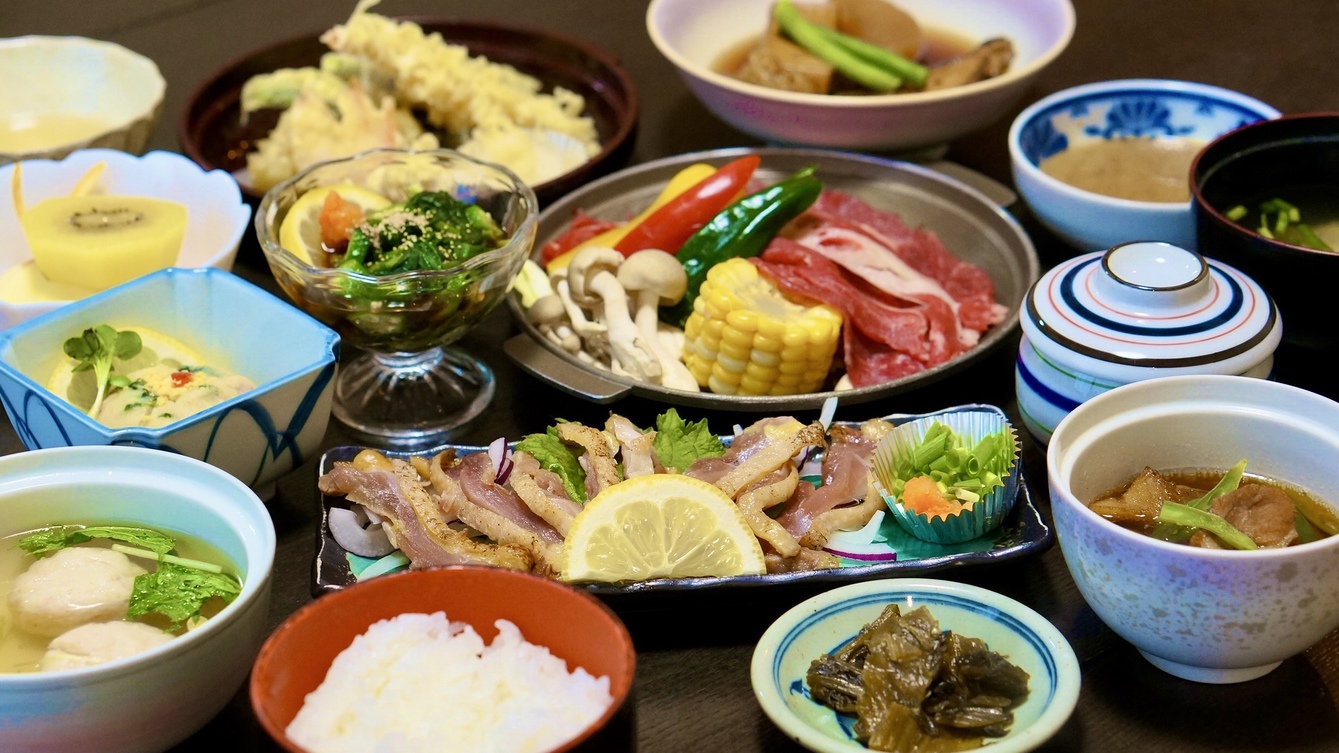 【喫煙・1泊夕食】大人2名様限定／全室半露天風呂付き離れ◆夕食はお部屋食◆ 〜一泊夕食プラン〜