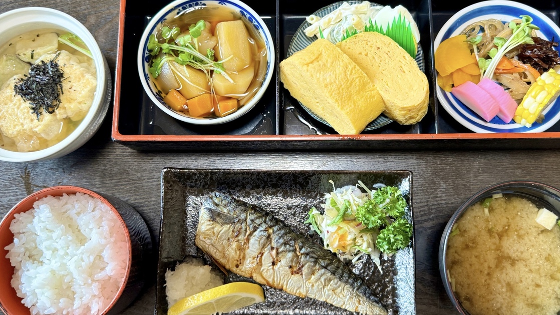 【喫煙・1泊朝食】大人2名様限定／全室半露天風呂付き離れ◆朝食はお部屋食にて…◆ 〜1泊朝食プラン〜