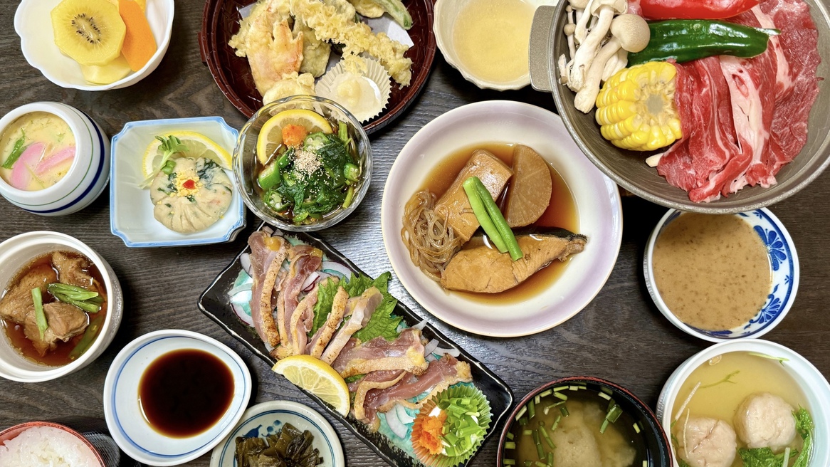 【喫煙・1泊2食】大人2名様限定／全室半露天付き離れ◆朝・夕ともにお部屋食◆ 〜スタンダードプラン〜