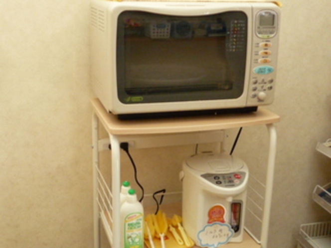 電子レンジ・ミルク用ポット・哺乳瓶洗浄セット（無料）