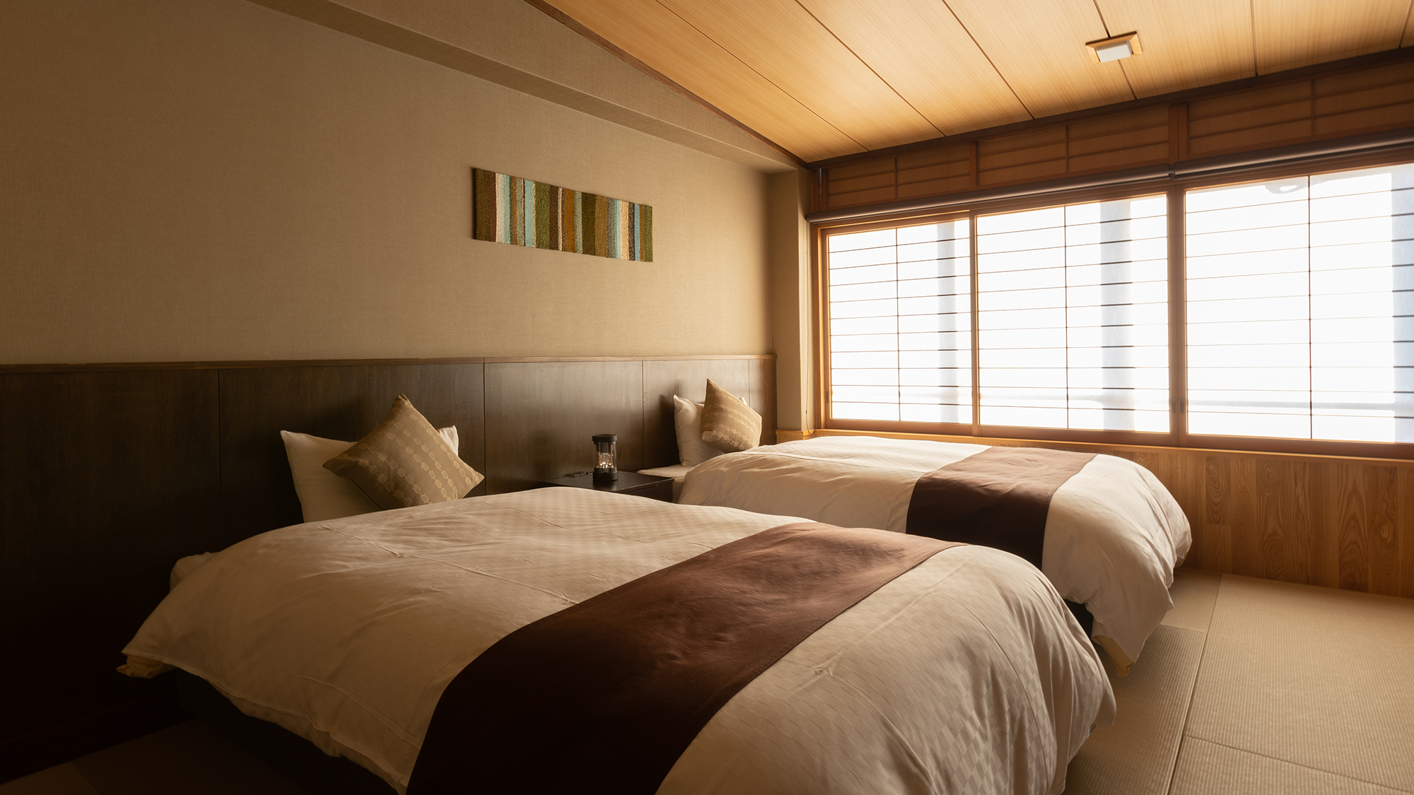 【一般客室A】快適なベッドタイプ。当館で最もスタンダードなお部屋です。