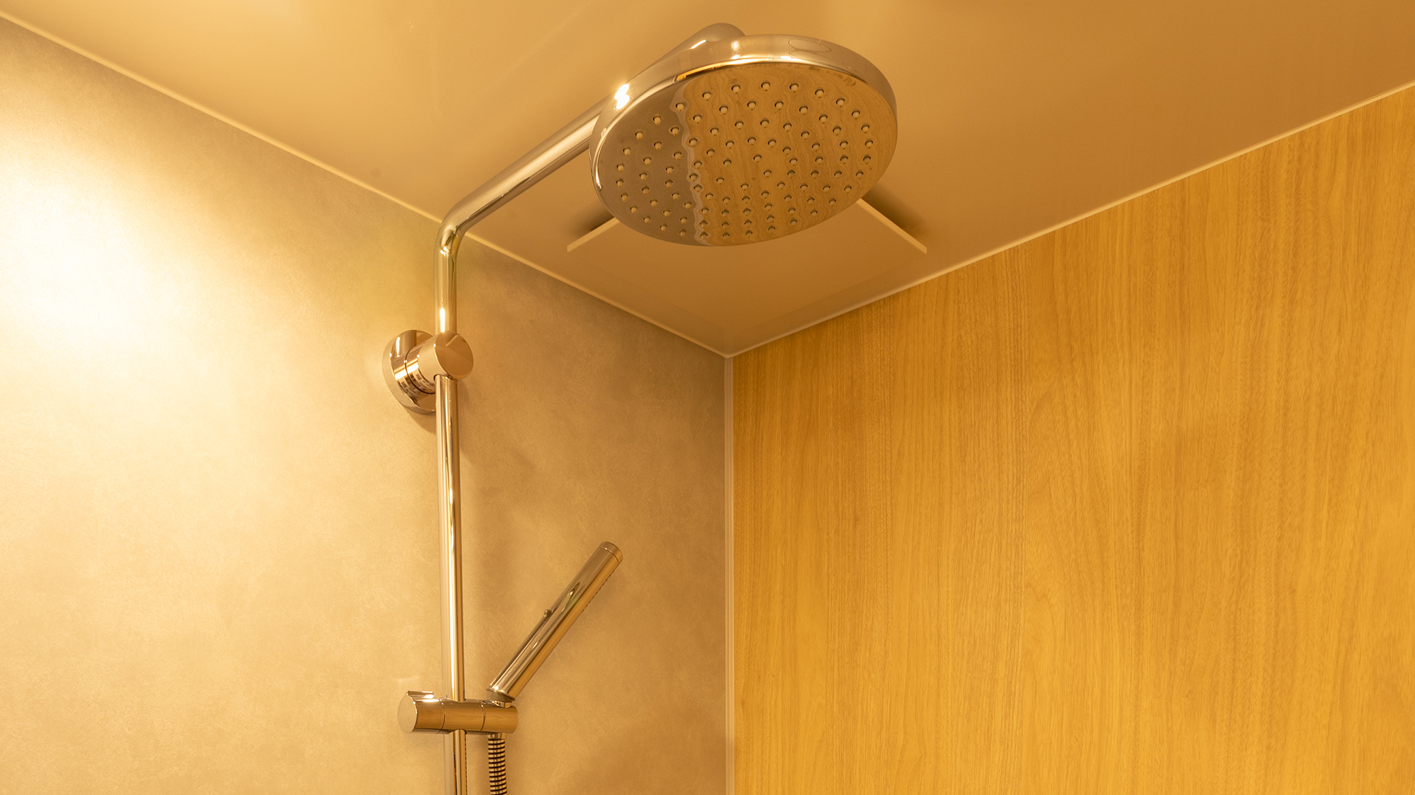 【洋室ツインルーム】バスタブなし・シャワールーム付のお部屋です。