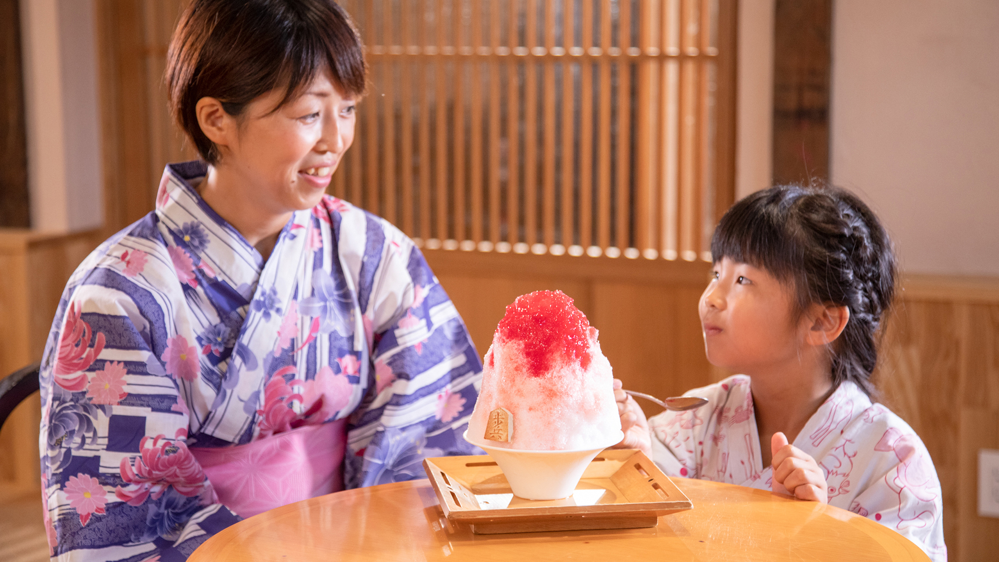 【かき氷】お子様と一緒にお楽しみ頂けます