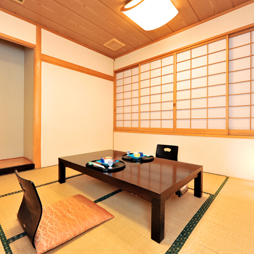 *お食事場所は、ペットと一緒にゆっくりお食事を楽しめる個室。