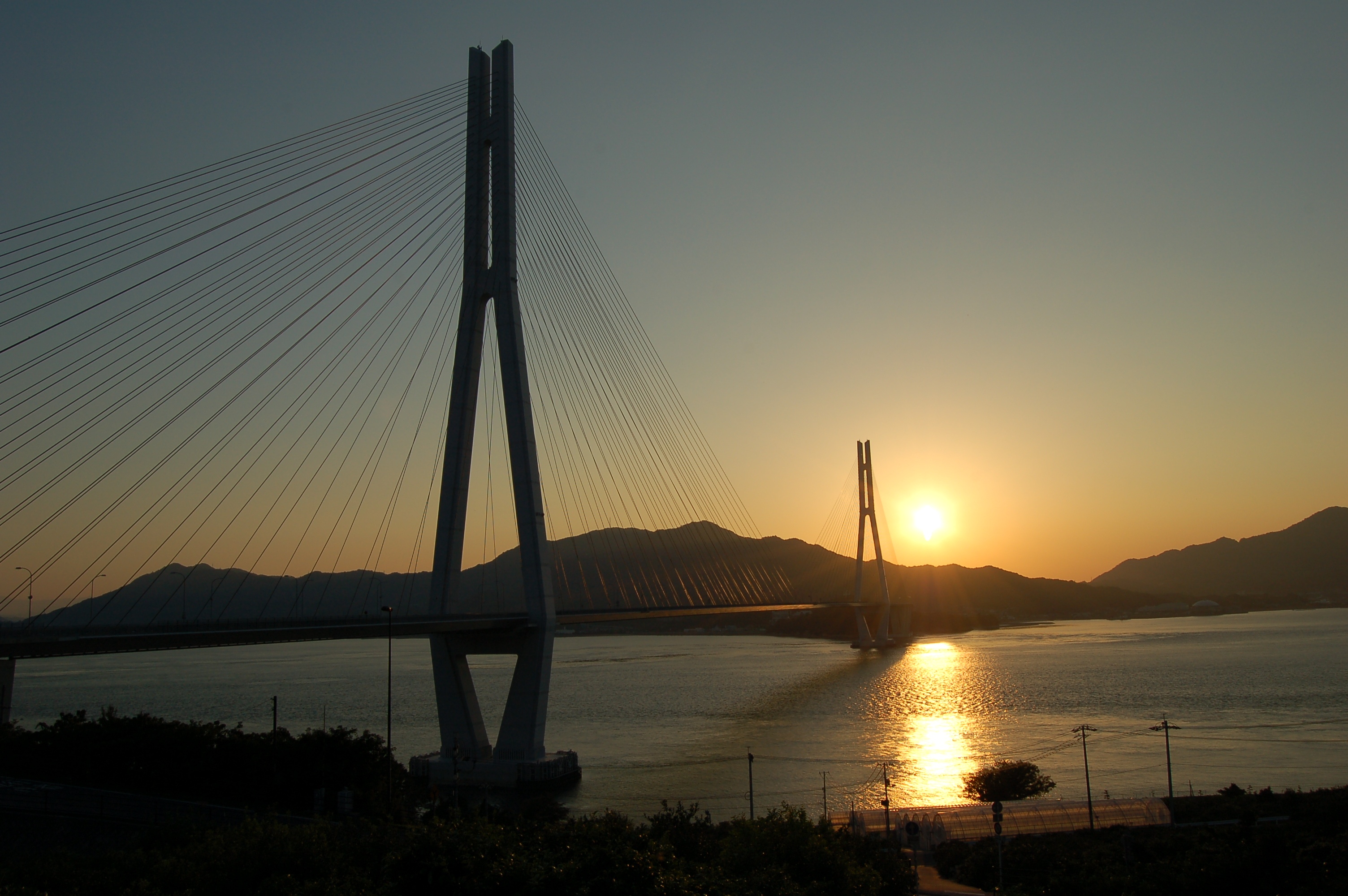 多々羅大橋の夕日