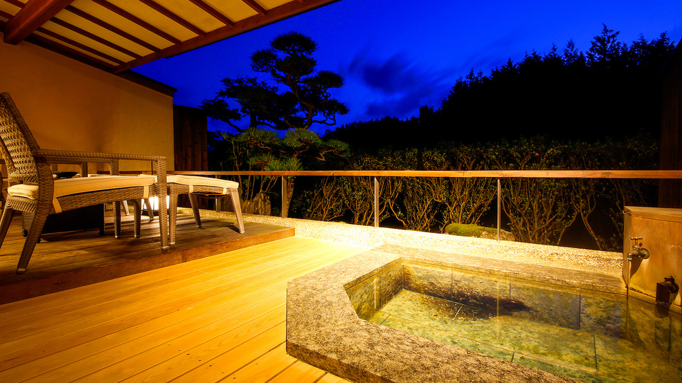 【スーペリア】御影石露天風呂付客室（禁煙）