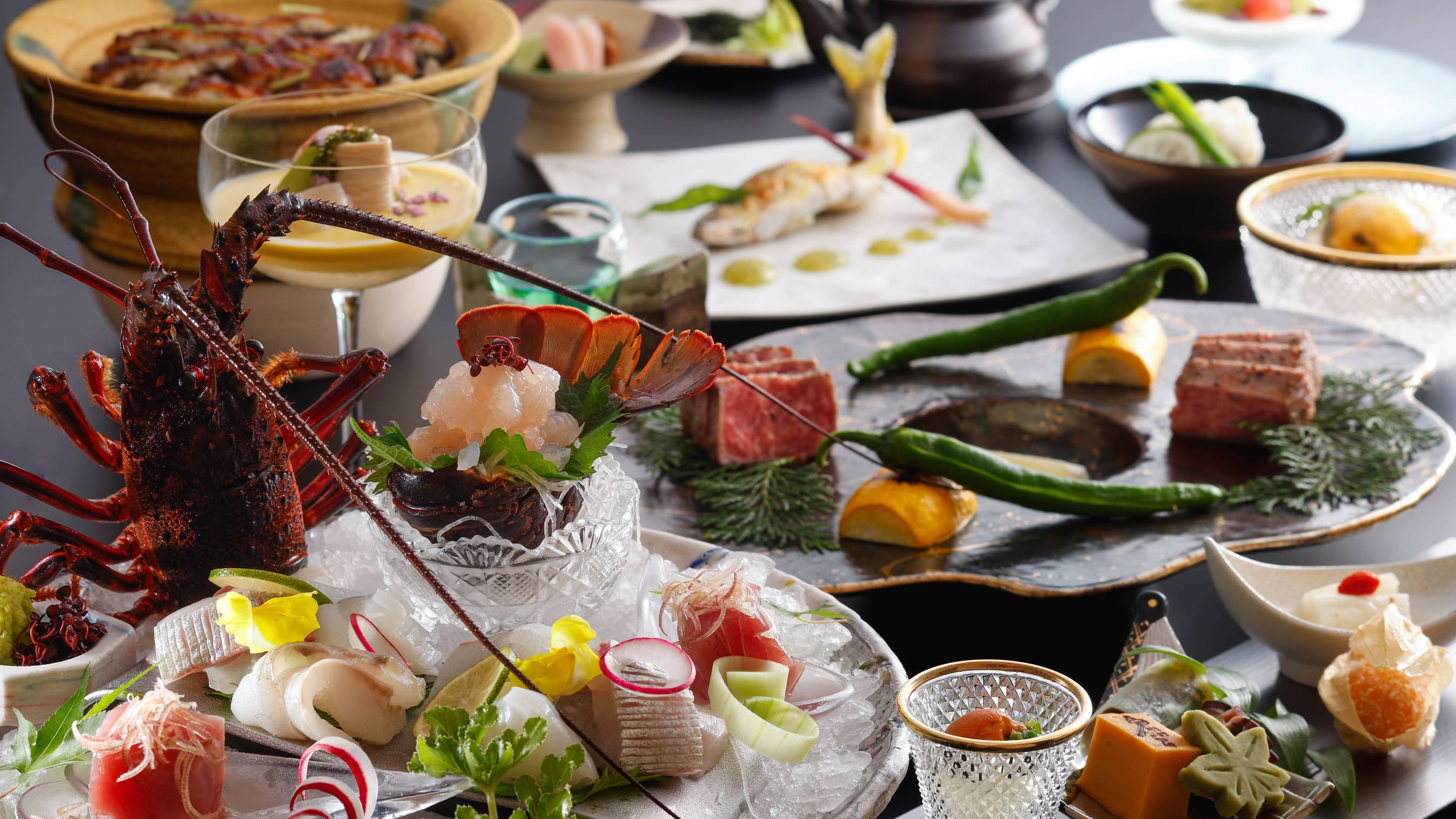 【食事無料グレードアップ】人気の「上質会席」が最大5500円引き＆2名〜3名均一料金プラン♪