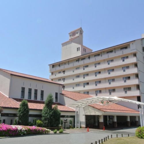 しあわせの村『本館』春の宿泊プラン《和（なごみ）》※ご夕食時間 17時30分〜