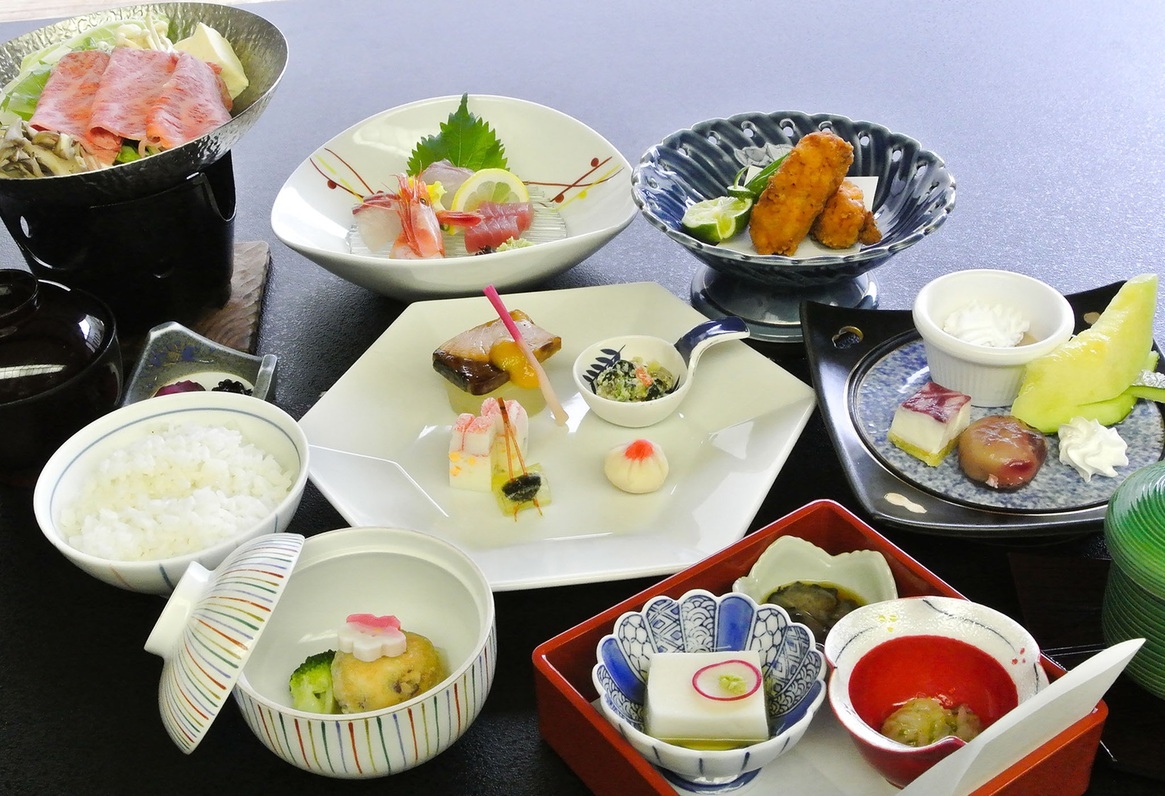 しあわせの村『本館』冬の宿泊プラン ≪ 極（きわみ）≫ ※ご夕食時間 17時30分〜