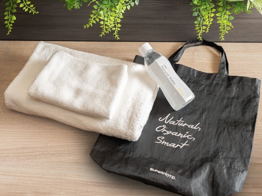 お部屋のお掃除無しでお水をプレゼント♪