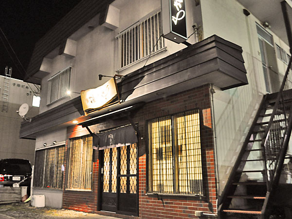 [设施周边] 酒店周边交通便利，餐厅众多。