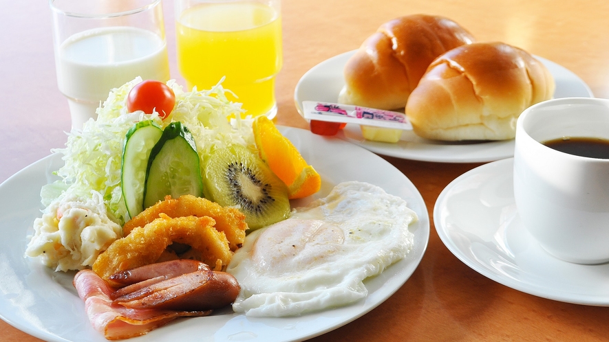【朝食】洋朝食の一例です。