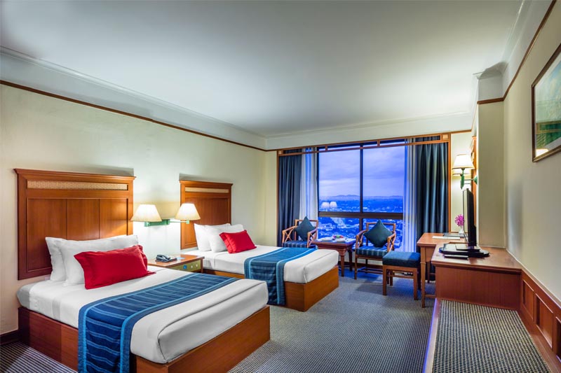 デラックスルーム