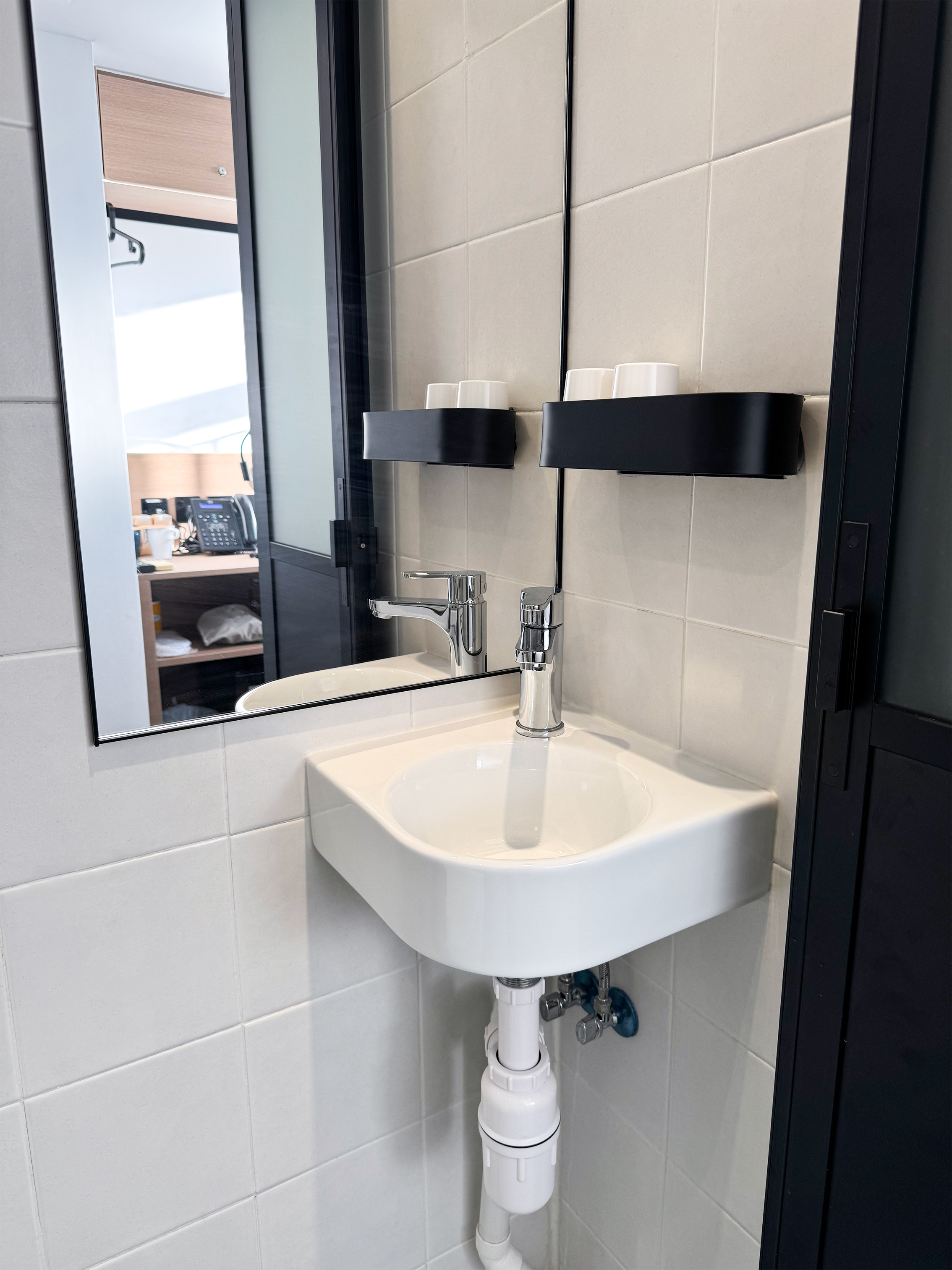 The Bathroom of Cozy Room