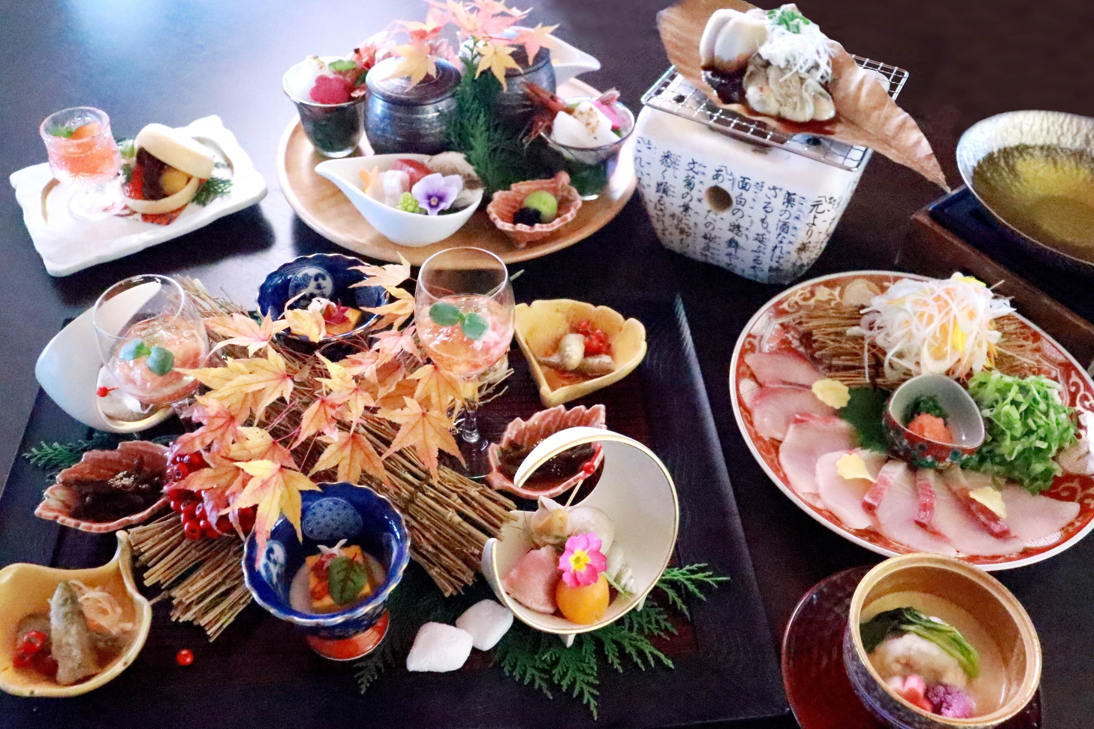 【特別会席】冬の北陸の幸　鰤しゃぶ・紅ズワイ蟹・牡蠣、氷見牛炭火焼きを味わう特別会席