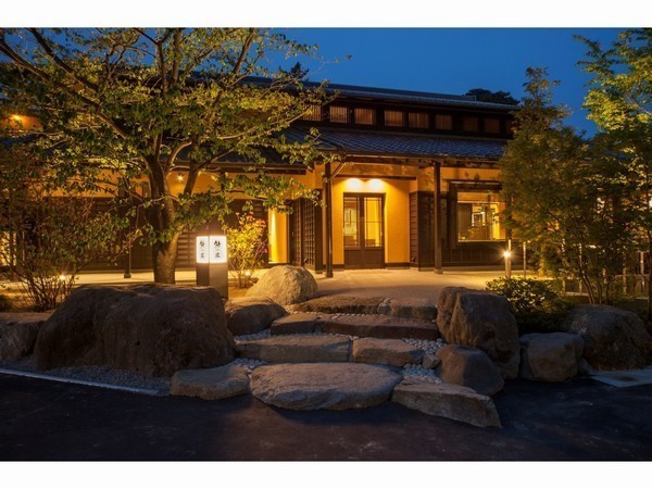 The exterior of Shunsai Irori Tea House "Ayu no Sho"