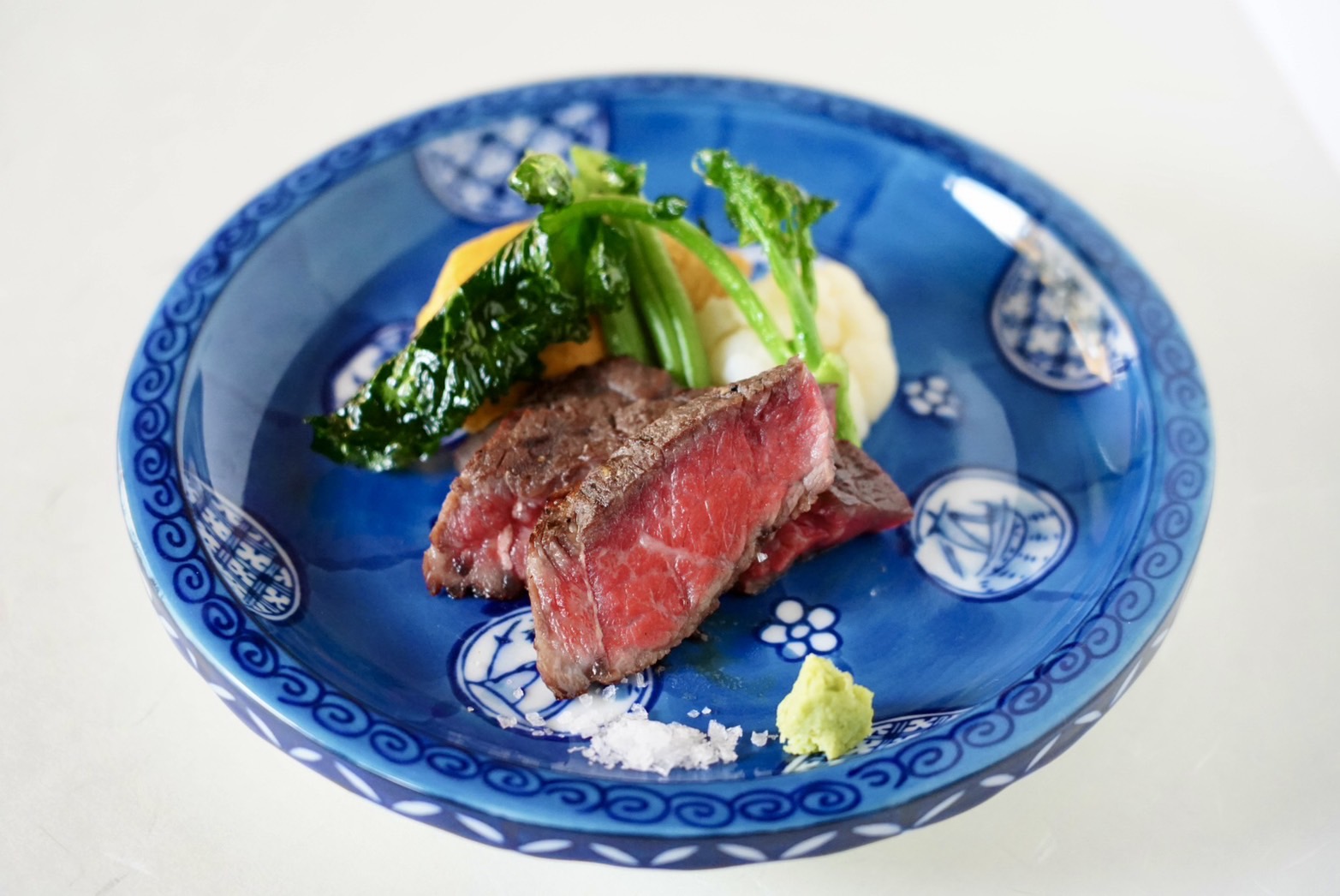 冬の基本会席　和牛炭火焼き