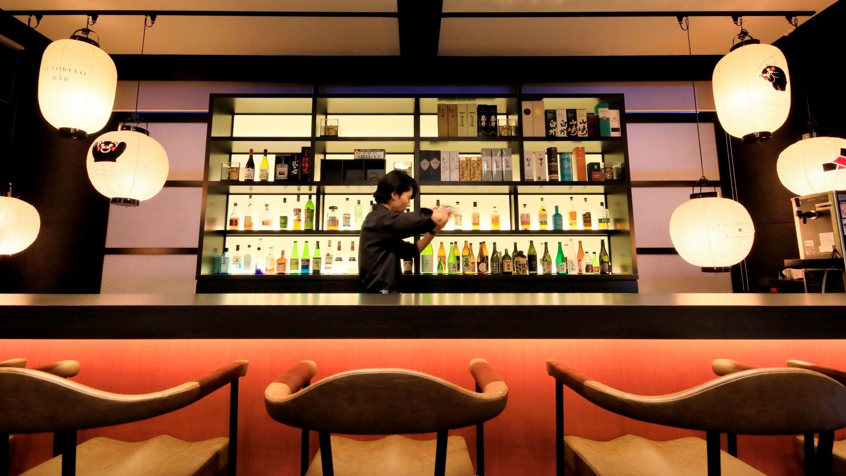 【カフェ＆バー】