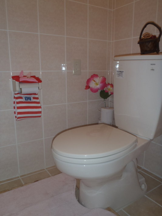 Toilet wanita di lantai 2
