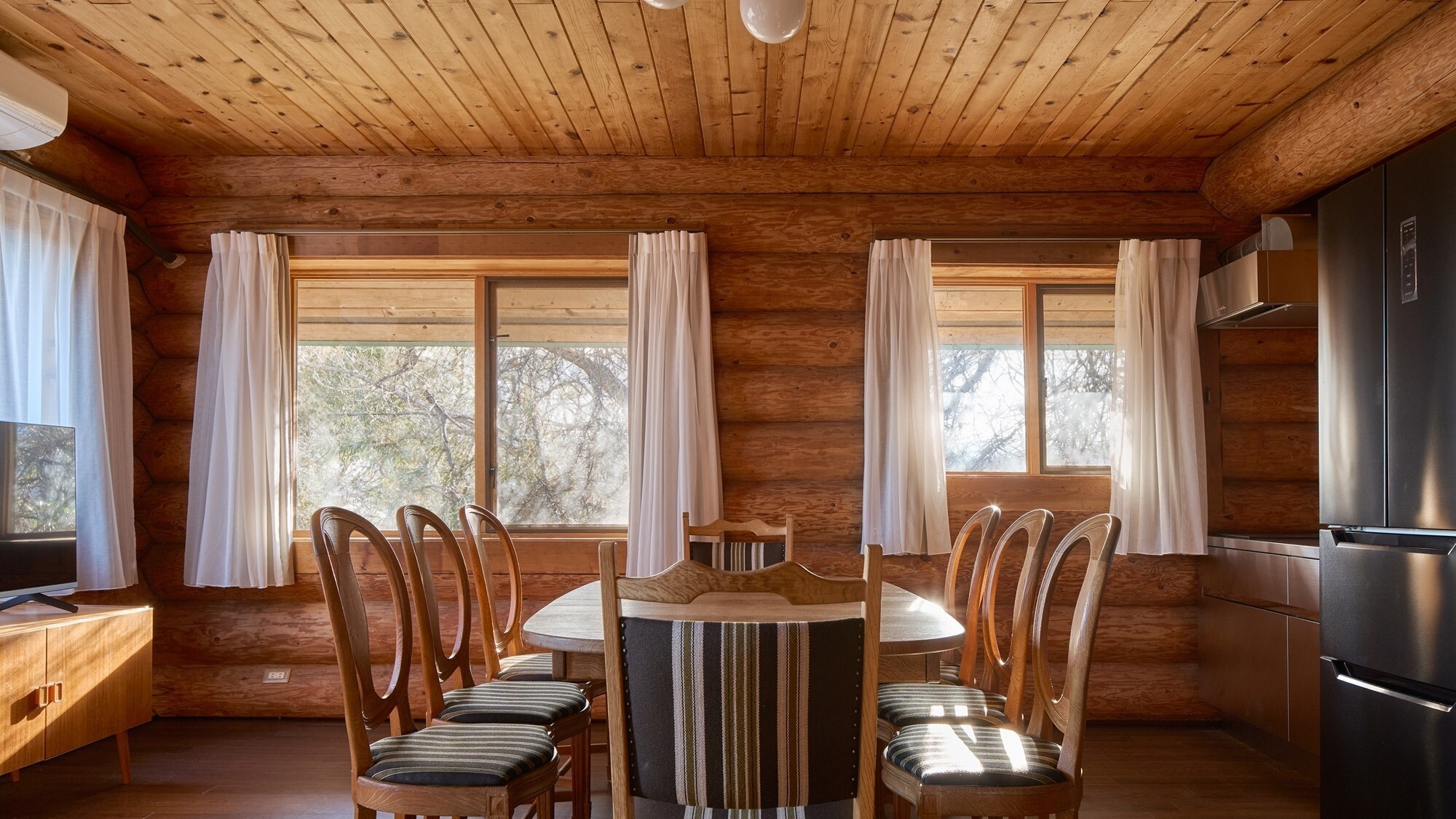 [LODGE A]126㎡　広々とした空間で心安らぐご滞在を。