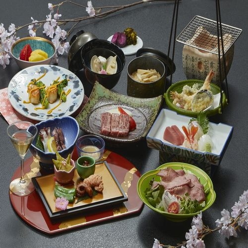 当館料理長イチ押し!!温泉情緒を楽しみながら心身ともにリフレッシュ!春の味覚懐石コース!!　