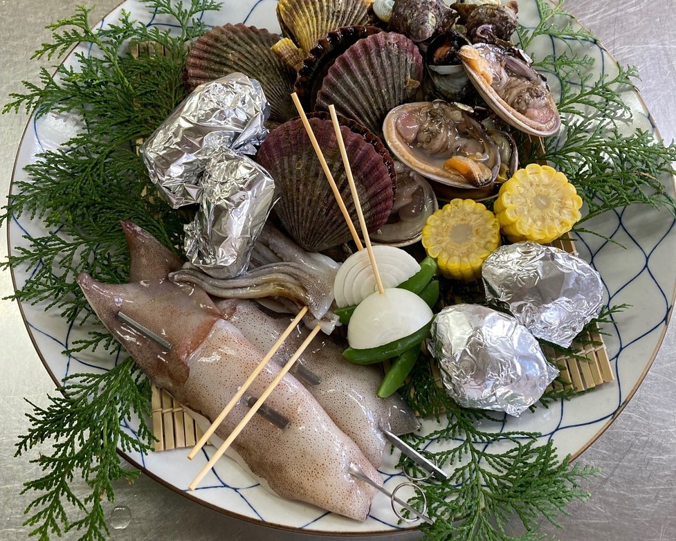 【お手頃＊残酷焼き】サザエ 大アサリ アッパッパ貝等 焼きながらアツアツをほおばる幸せ♪