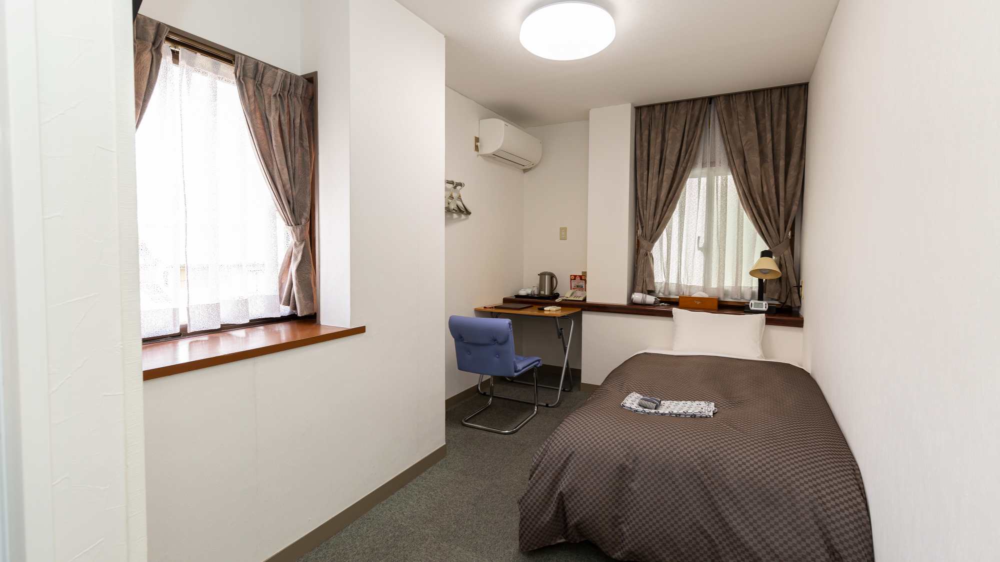 *【客室：写真一例】シングル　バストイレ付