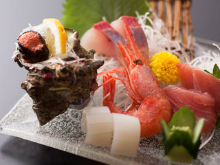 鮮度抜群のお造り盛り合わせ