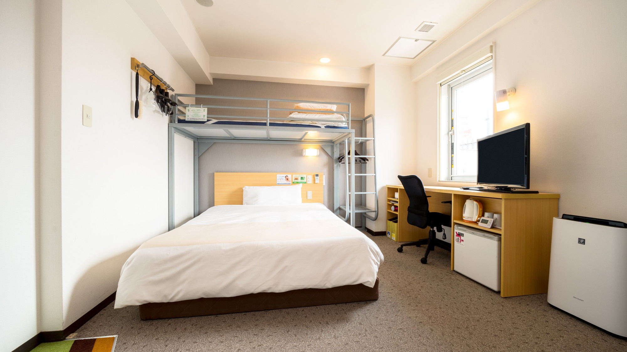 広々設計で車椅子でも動きやすいお部屋です