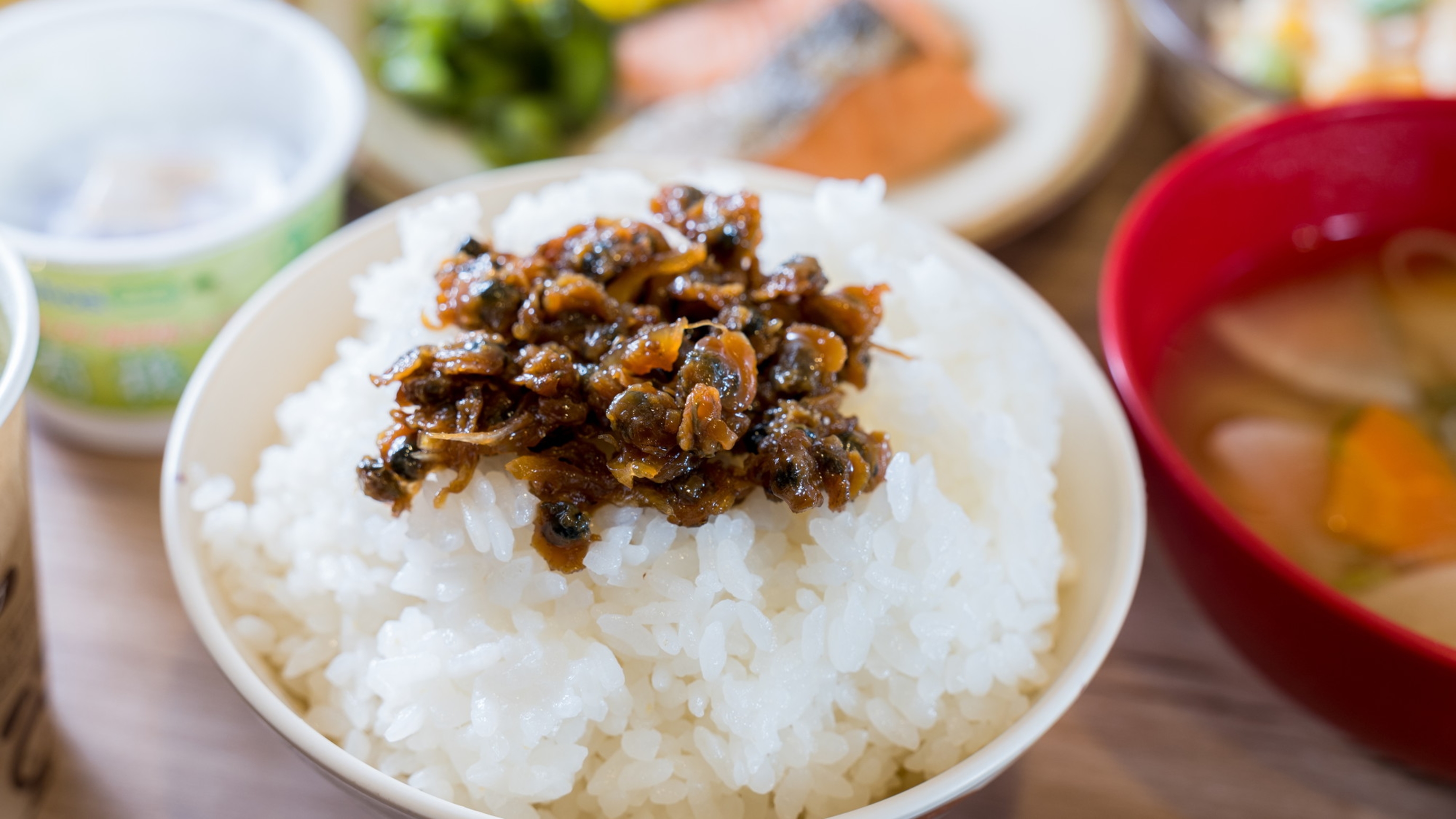 三重名物しじみの時雨煮！で一日の活力を♪