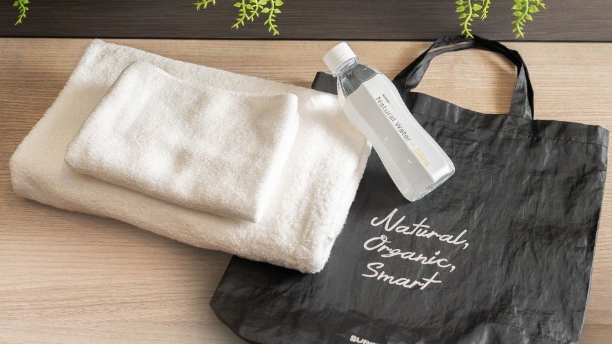 お部屋のお掃除無しでお水をプレゼント♪良質なミネラル豊富なシリカ水「Natural Water + 