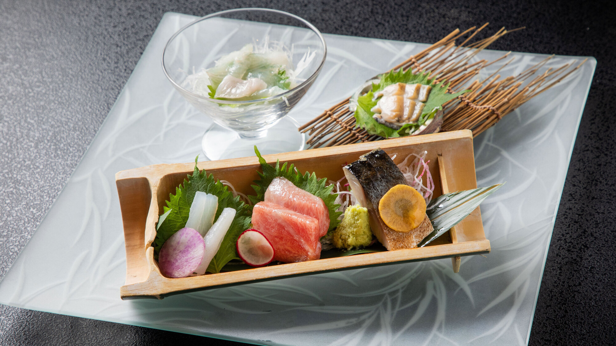 【年末年始のピークを避けてお得に】プライベート温泉をひとり占め。優雅に過ごす冬休み／1泊2食