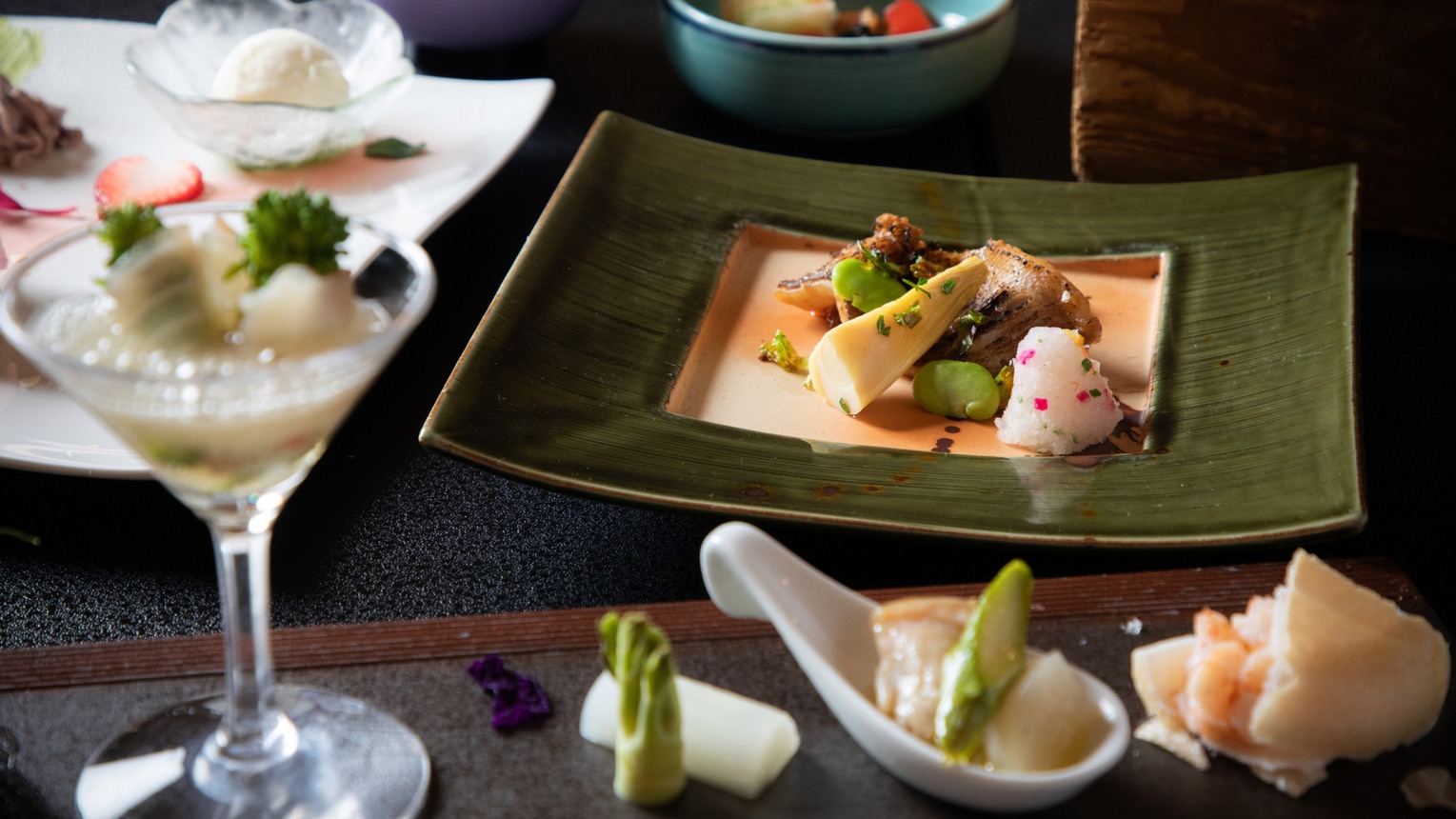 【冬の味覚を堪能】11〜3月限定！北海道産の蟹いくらご飯にアップグレード／1泊2食